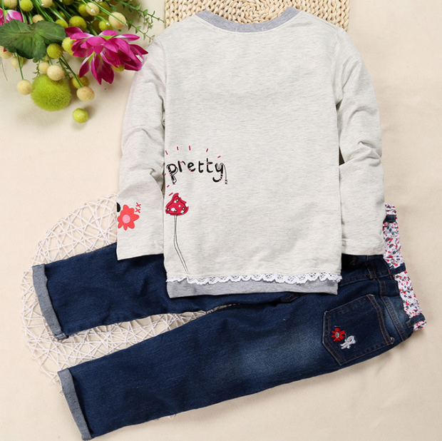 A little bit of loveliness 2pcs Shirt and Denim Pants