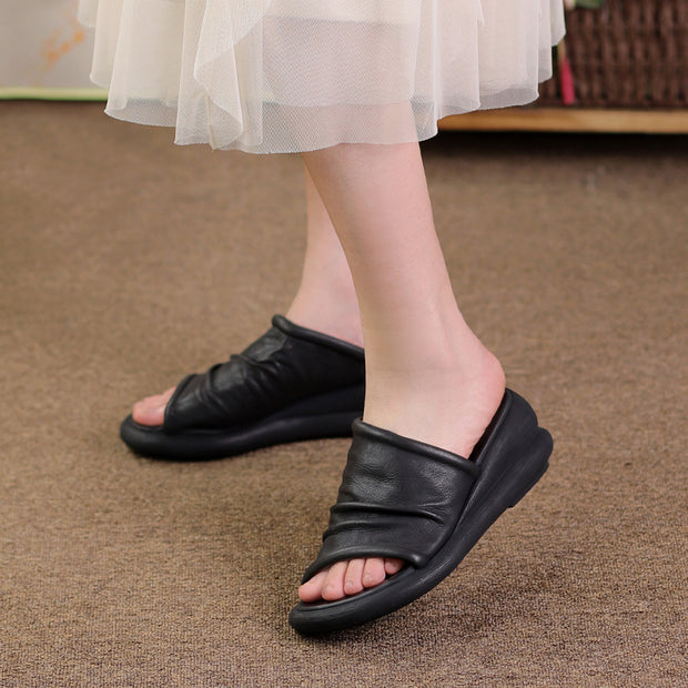 Summer Leather Slippers Women's Outdoor Vintage Crumpled Sandals Wedge