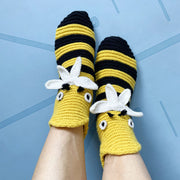 Autumn And Winter Warm Little Bee Cartoon Knitted Woolen Yarn Socks