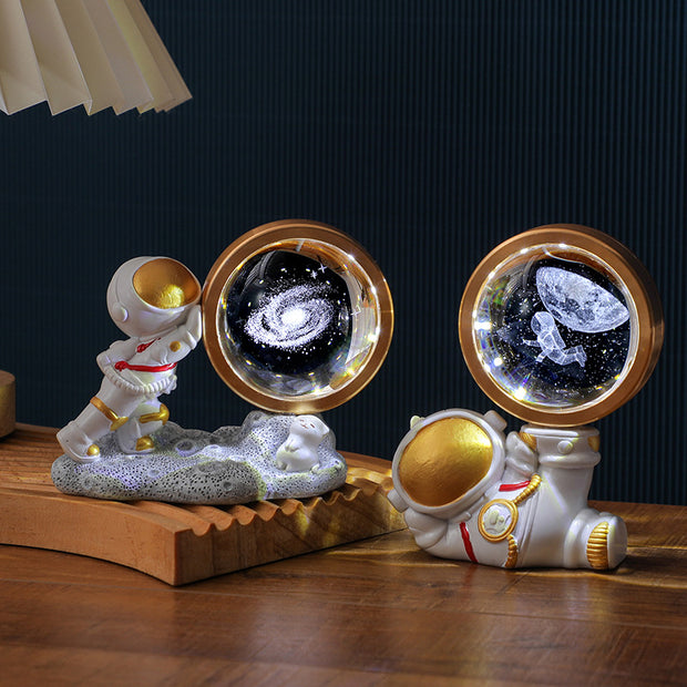 Astronaut Small Night Lamp 3D Inner Carving