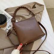 Fashion Retro One-shoulder Crossbody Underarm Bucket Bag